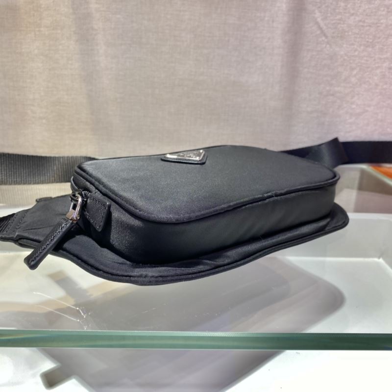 Pra*a waist chest packs